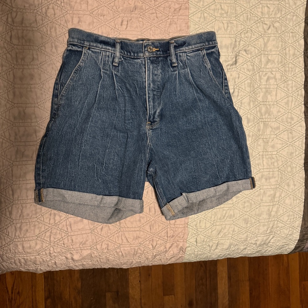 Abercrombie shorts